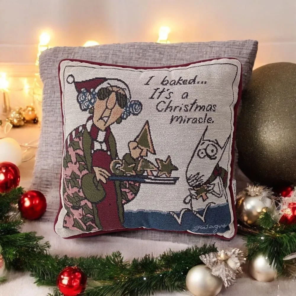 Hallmark Shoebox Maxine Pillow I baked... It's a‎ Christmas Miracle Tapestry
